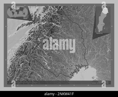 Norrbotten, contea di Svezia. Mappa in scala di grigi con laghi e fiumi. Località e nomi delle principali città della regione. Posizione ausiliaria d'angolo Foto Stock