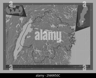 Ostergotland, contea della Svezia. Mappa altimetrica bilivello con laghi e fiumi. Località e nomi delle principali città della regione. Posizione ausiliaria d'angolo Foto Stock