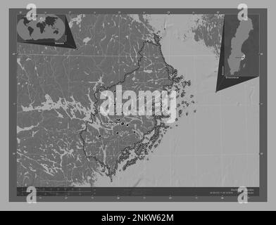 Stoccolma, contea della Svezia. Mappa altimetrica bilivello con laghi e fiumi. Località e nomi delle principali città della regione. Posizione ausiliaria ad angolo Foto Stock