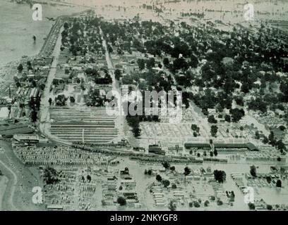 Il grande diluvio del Mississippi del 1927, Greenville, Mississippi. La fase del fiume era a 46,8 piedi ca. 27 aprile 1927 Foto Stock