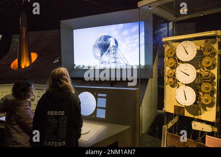 First Light Exhibition (esperienza di tipo centro visitatori) nel First Light Pavilion. Jodrell Bank (sede del telescopio Lovell 1950s). Cheshire. REGNO UNITO (133) Foto Stock