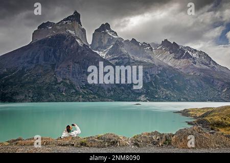 Mirador Cuernos, in Lago Nordenskjöld, potete vedere le incredibili Cuernos Del Paine e Monte Almirante Nieto, parco nazionale Torres del Paine, Patagonia, Foto Stock