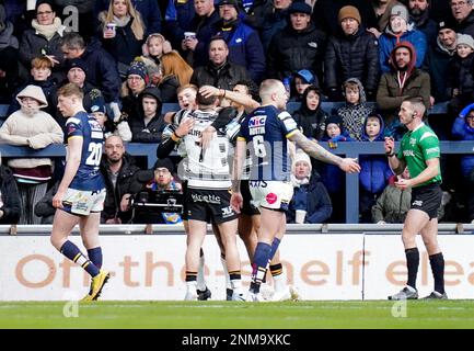 Cameron Scott del FC Hull celebra la prima prova del gioco durante la partita della Betfred Super League all'Headingley Stadium, Leeds. Data immagine: Venerdì 24 febbraio 2023. Foto Stock