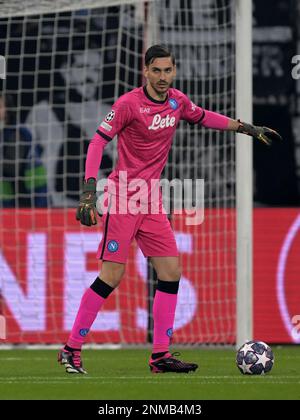 FRANCOFORTE - il portiere della SSC Napoli Alex Meret durante la partita della UEFA Champions League Round of 16 tra Eintracht Frankfurt e SSC Napoli allo stadio del Bank Park in Germania il 21 febbraio 2023 a Francoforte sul meno, in Germania. AP | Dutch Height | GERRIT OF COLOGNE Credit: ANP/Alamy Live News Foto Stock