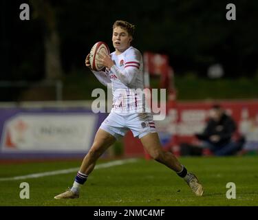 Monty Bradbury of England U20's durante il 2023 U20 Six Nations Match Galles vs Inghilterra allo Stadiwm CSM, Colwyn Bay, Regno Unito, 24th febbraio 2023 (Foto di Steve Flynn/News Images) Foto Stock