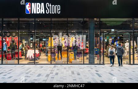 Il Playce, recentemente progettato galleria di negozi a Potsdamer Platz, Berlino, Germania Foto Stock