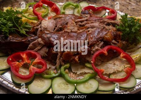 Anatra alla pechinese pronta per essere servita Foto Stock