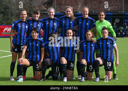 Milano, Italia. 25th Feb, 2023. Konami Youth Development Centre, 25.02.23 Interphoto team durante la Serie Una partita femminile tra FC Internazionale e Fiorentina al Konami Youth Development Centre di Milano, Italia Calcio (Cristiano Mazzi/SPP) Credit: SPP Sport Press Photo. /Alamy Live News Foto Stock