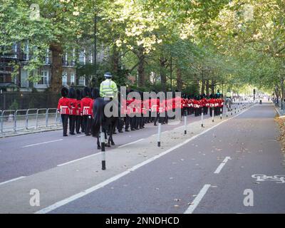 LONDRA, Regno Unito - CIRCA OTTOBRE 2022: Grenatier Guards band Foto Stock