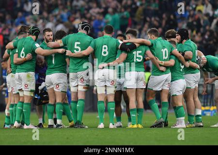 Roma, Italia. 25th Feb, 2023. Ireland player's during 6 Nations International rugby match Italia versus Irlanda;25th Febbraio 2023; Stadio Olimpico, Roma, Italia Photographer01 Credit: Independent Photo Agency/Alamy Live News Foto Stock