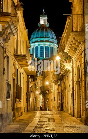 Il Duomo di San Giorgio (Cupola di San Giorgio) Cattedrale in Modica Sicilia Italia San Giorgio Cattedrale di Ragusa Ibla Sicilia Italia Foto Stock