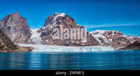 Ghiacciaio di Thrym e Moraine, Skojldungen Fjord, Principe Federico VI Land, Groenlandia Foto Stock