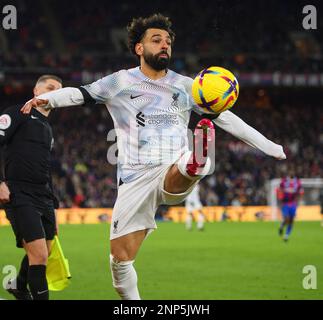 Londra, Regno Unito. 25th Feb, 2023. Crystal Palace / Liverpool - Premier League - Mohamed Salah di Selhurst Park Liverpool durante la partita della Premier League contro Crystal Palace. Picture Credit: Notizie dal vivo su Mark Pain/Alamy Foto Stock