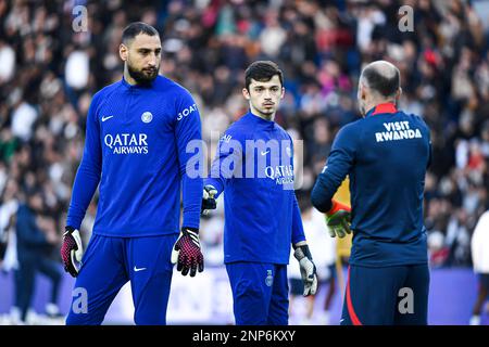 Gianluigi DONNARUMMA, portiere, durante la formazione pubblica della squadra di calcio Paris Saint-Germain (PSG) il 24 febbraio 2023 allo stadio Parc des Princes di Parigi, Francia - Foto Victor Joly / DPPI Foto Stock