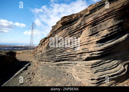 Strati di Ladera del volcan Las Grietas Lanzarote, Isole Canarie, Spagna formazioni rocciose vulcaniche causate dall'erosione Foto Stock