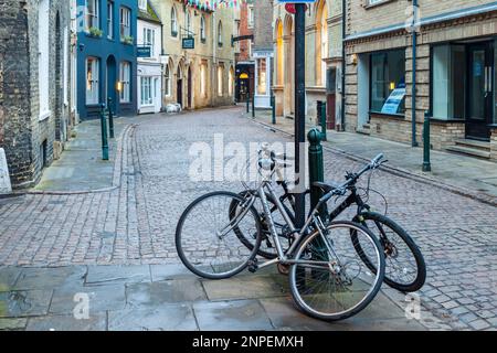 Serata in Green Street nel centro di Cambridge. Foto Stock