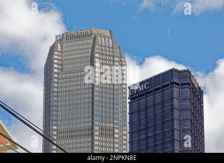 Centro di Pittsburgh: BNY Mellon Center e U.S. La Torre d'acciaio di Grant Street segna il lato orientale del Triangolo d'Oro. Foto Stock