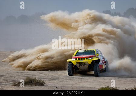 209 ZHANG Guoyu (chn), MENA Oriol (spa), BAIC ORV, BAIC ORV BJ40, FIA W2RC, Azione durante il Prologo dell'Abu Dhabi Desert Challenge 2023, 2nd° round della stagione 2023 W2RC, il 26 febbraio 2023 a al Dhannah, Abu Dhabi - Foto Julien Delfosse / DPPI Foto Stock