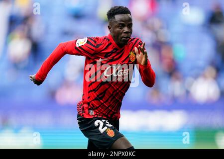 Amath Ndiaye di RCD Mallorca durante la partita la Liga tra RCD Espanyol e RCD Mallorca ha suonato allo stadio RCDE il 25 febbraio a Barcellona, Spagna. (Foto di / Sergio Ruiz / PRESSIN) Foto Stock