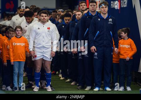 Julien Mattia / le Pictorium - Torneo delle 6 Nazioni 2023, la nazionale francese affronterà la Scozia allo Stade de France il 26 febbraio 2023. - 27/2/2023 - Francia / Seine-Saint-Denis / Saint-Denis - il capitano Antoine Dupont e la nazionale francese all'ingresso del tunnel durante il torneo delle 2023 6 Nazioni tra la nazionale francese e la Scozia allo Stade de France, il 26th 2023 febbraio Foto Stock