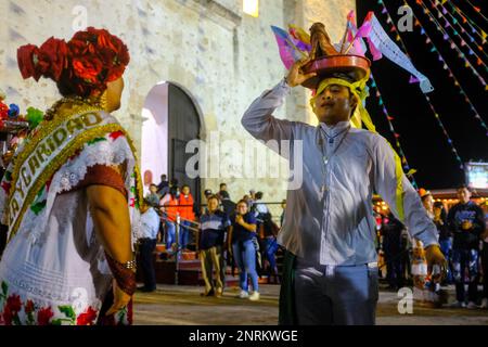 La Danza della testa del maiale durante le celebrazioni del tre Re alla Fiera di Tizimin, Yucatan, Messico Foto Stock