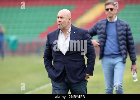 Terni, Italia. 25th Feb, 2023. Il presidente Stefano Bandecchi (Ternana) durante Ternana Calcio vs COME Cittadella, partita italiana di calcio Serie B a Terni, febbraio 25 2023 Credit: Independent Photo Agency/Alamy Live News Foto Stock