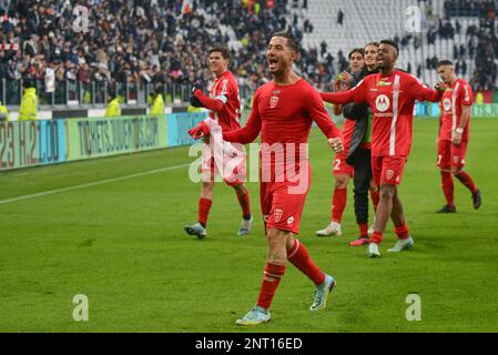 Armando Izzo (Associazione Calcio Monza) festeggia in occasione della Serie Una partita di calcio tra Juventus e Monza allo Stadio Allianz, il 29 gennaio 2 Foto Stock