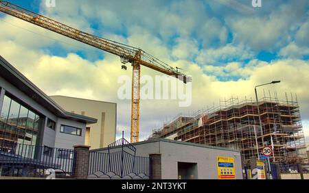 Costruzione di una casa al clydeside Glasgow, Scozia, Regno Unito Foto Stock