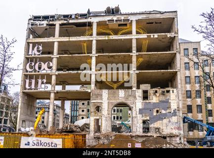 Demolizione delle rovine dell'ex edificio Commerzbank a Königsallee, Kö, a Düsseldorf, dove l'installazione leggera le Coeur, il cuore, s Foto Stock