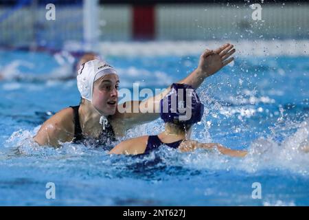 Polo Acquatico Frecciarossa, Roma, Italia, 25 febbraio 2023, Domitilla Picozzi (SIS Roma) durante SIS Roma vs AstralPool Sabadell - Pallanuoto Donna Foto Stock