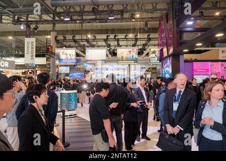 Barcellona , Spagna - Febbraio 27 2023: Convegno mondiale mobile 2023 a Barcellona. Foto Stock