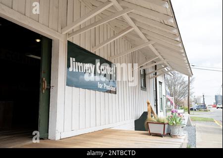 Plains, Stati Uniti. 27th Feb, 2023. Il quartier generale della campagna presidenziale dell'ex presidente Jimmy carter è mostrato nelle pianure, in Georgia lunedì 27 febbraio 2023. L'ex presidente degli Stati Uniti Jimmy carter, il più antico ex presidente vivente all'età di 98 anni, sta ora ricevendo cure ospedalizie al termine del ciclo di vita nella sua casa a Plains, Georgia. Foto di Anthony Stalcup/UPI Credit: UPI/Alamy Live News Foto Stock