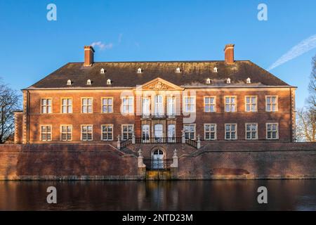 Barocco e castello ormeggiato Ahaus, oggi sede della Accademia tecnica Ahaus, Ahaus, Muensterland, Nord Reno-Westfalia, Germania Foto Stock