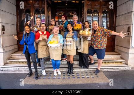 © Jeff Moore il Great British Bake Off Musical apre sul West End al Noël Coward Theatre per un periodo di dodici settimane dal 25 febbraio al 13 maggio 2023. IO Foto Stock