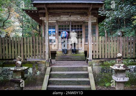 Pellegrini in Takijiri-oji,Kumano Kodo, Nakahechi route, Tanabe, Wakayama, Kinki, Giappone Foto Stock