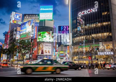 Kousaten Scramble crossing in Shibuya. La città di Tokyo, Giappone, Asia Foto Stock