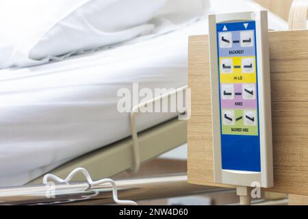 Controller per le posizioni del letto dell'ospedale, cloe up Foto Stock