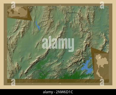 Phrae, provincia della Thailandia. Mappa di altitudine colorata con laghi e fiumi. Posizioni delle principali città della regione. Mappe delle posizioni ausiliarie degli angoli Foto Stock