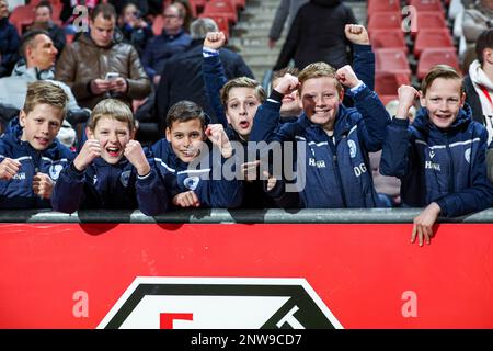 UTRECHT, PAESI BASSI - 28 FEBBRAIO: I tifosi di SV Spakenburg durante la partita olandese Toto KNVB Cup Quarter Finals tra FC Utrecht e SV Spakenburg allo Stadion Galgenwaard il 28 febbraio 2023 a Utrecht, Paesi Bassi (Foto di ben Gal/Orange Pictures) Foto Stock