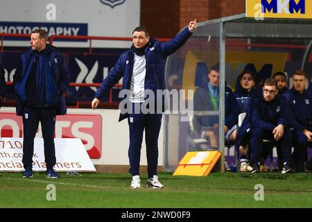 28th febbraio 2023; Dens Park, Dundee, Scozia: Campionato scozzese di calcio Dundee contro Partick Thistle; Gary Bowyer, manager di Dundee, sollecita il suo fianco in avanti Foto Stock