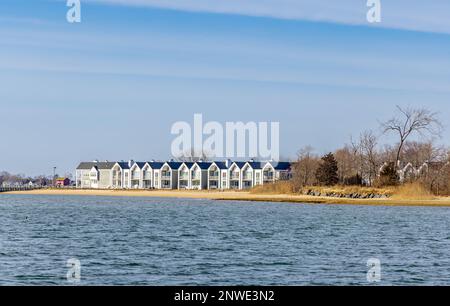 Immagine degli appartamenti fronte mare a Greenport, NY Foto Stock