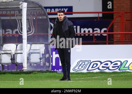 28th febbraio 2023; Dens Park, Dundee, Scozia: Campionato scozzese di calcio Dundee contro Partick Thistle; Partick Thistle Interim Manager Kris Doolan Foto Stock