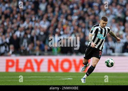 Londra, Regno Unito. 26th Feb, 2023. Kieran Trippier di Newcastle Utd in azione. Finale della Carabao Cup 2023, Manchester Utd contro Newcastle Utd al Wembley Stadium di Londra domenica 26th febbraio 2023. Solo per uso editoriale. pic di Andrew Orchard/Andrew Orchard sports photography/Alamy Live News Credit: Andrew Orchard sports photography/Alamy Live News Foto Stock