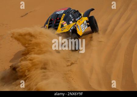 Liwa Desert, Abu Dhabi - 01/02/2023, 206:00 WEI HAN (chn), li ma (chn), Hanwei Motorsport Team, Lichi HW2021, FIA W2RC, Azione durante la fase 3 dell'Abu Dhabi Desert Challenge 2023, 2nd° round della stagione 2023 W2RC, il 1 marzo 2023 intorno a Qasr al Sarab nel deserto di Liwa, Abu Dhabi - Foto Julien Delfosse / DPPI Foto Stock