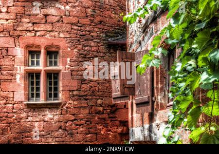 Particolare di Case a Collonges-la-Rouge a Correze, Francia Foto Stock