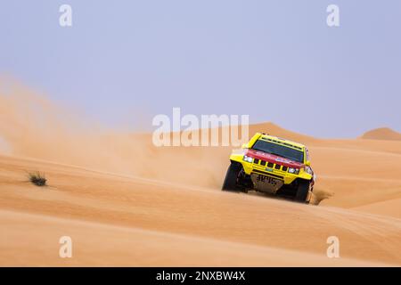 209 ZHANG Guoyu (chn), MENA Oriol (spa), BAIC ORV, BAIC ORV BJ40, FIA W2RC, Azione durante la fase 3 dell'Abu Dhabi Desert Challenge 2023, 2nd° round della stagione 2023 W2RC, il 1 marzo 2023 intorno a Qasr al Sarab nel deserto di Liwa, Abu Dhabi - Foto Bastien Roux / DPPI Foto Stock