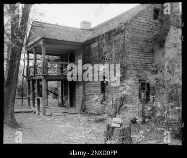 Giddings House, Brown's Cove, Albemarle County, Virginia. Carnegie Survey of the Architecture of the South. Stati Uniti Virginia Albemarle County Brown's Cove, balconi, Porches, edifici in legno. Foto Stock