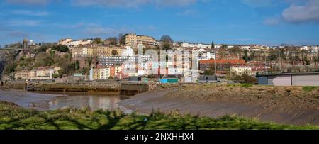 Vista panoramica del Ponte sospeso di Clifton e la zona di Clifton, a Bristol, Regno Unito Foto Stock