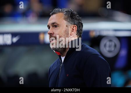 BARCELLONA - FEBBRAIO 19: Il manager Sergio Gonzalez in azione durante la partita di LaLiga tra FC Barcelona e Cadiz CF allo Stadio Spotify Camp Nou Foto Stock