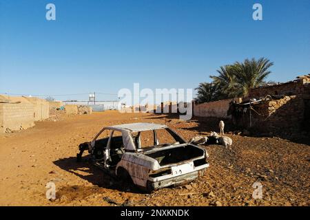Mauritania, Chinguetti, auto vecchia Foto Stock